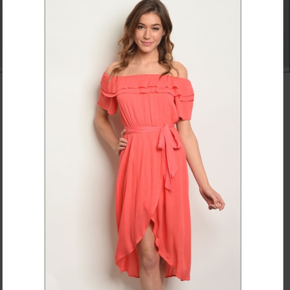 Off the Shoulder Tulip Dress